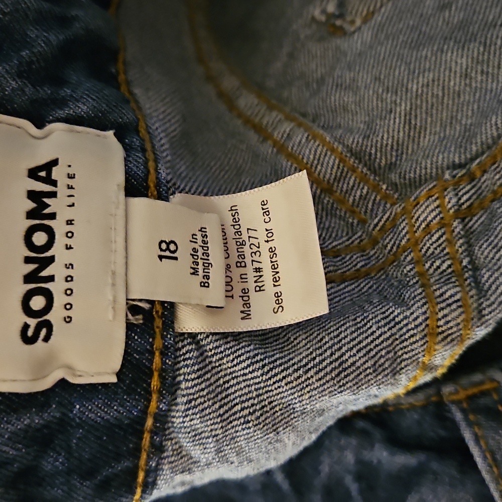 Wide Leg Blue Denim Jeans - Women - Picture 7 of 8